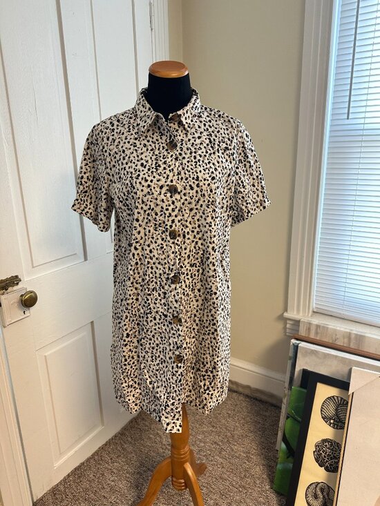 Who What Wear Dresses & Skirts - Who What Wear Black Tan and White Shirt Dress - M